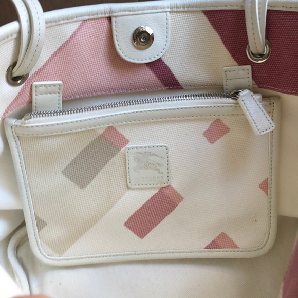 Burberry tote - Picture 7 of 8
